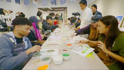 觀潮的螃蟹丨砂石畫 張家界的山水 芯片