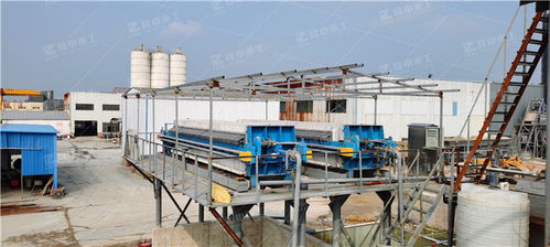 如何選擇合適的砂石廠生產(chǎn)線設(shè)備與砂石畫的結(jié)合應(yīng)用